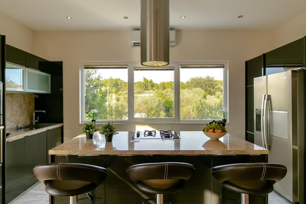 Villa Kora Luxury Home Lumbarda Exteriör bild